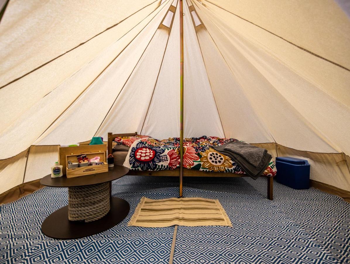 Naturally Glamping Kingsteignton Eksteriør bilde